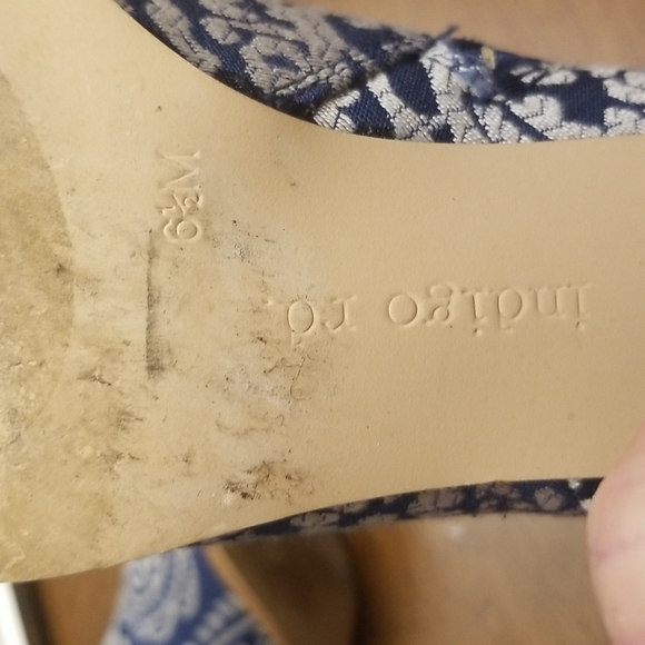 Indigo RD women's and white booties. Size 6.5 - Picture 11 of 12